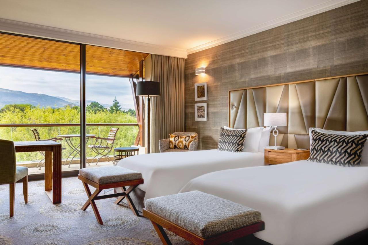 Arabella Hotel, Golf And Spa Hermanus Exterior photo Deluxe Room