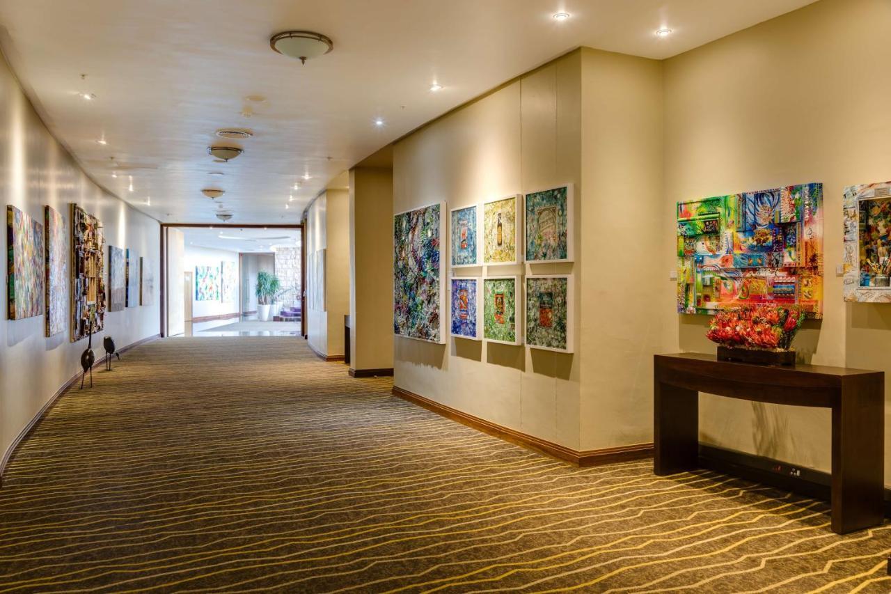 Arabella Hotel, Golf And Spa Hermanus Exterior photo Interior of the hotel