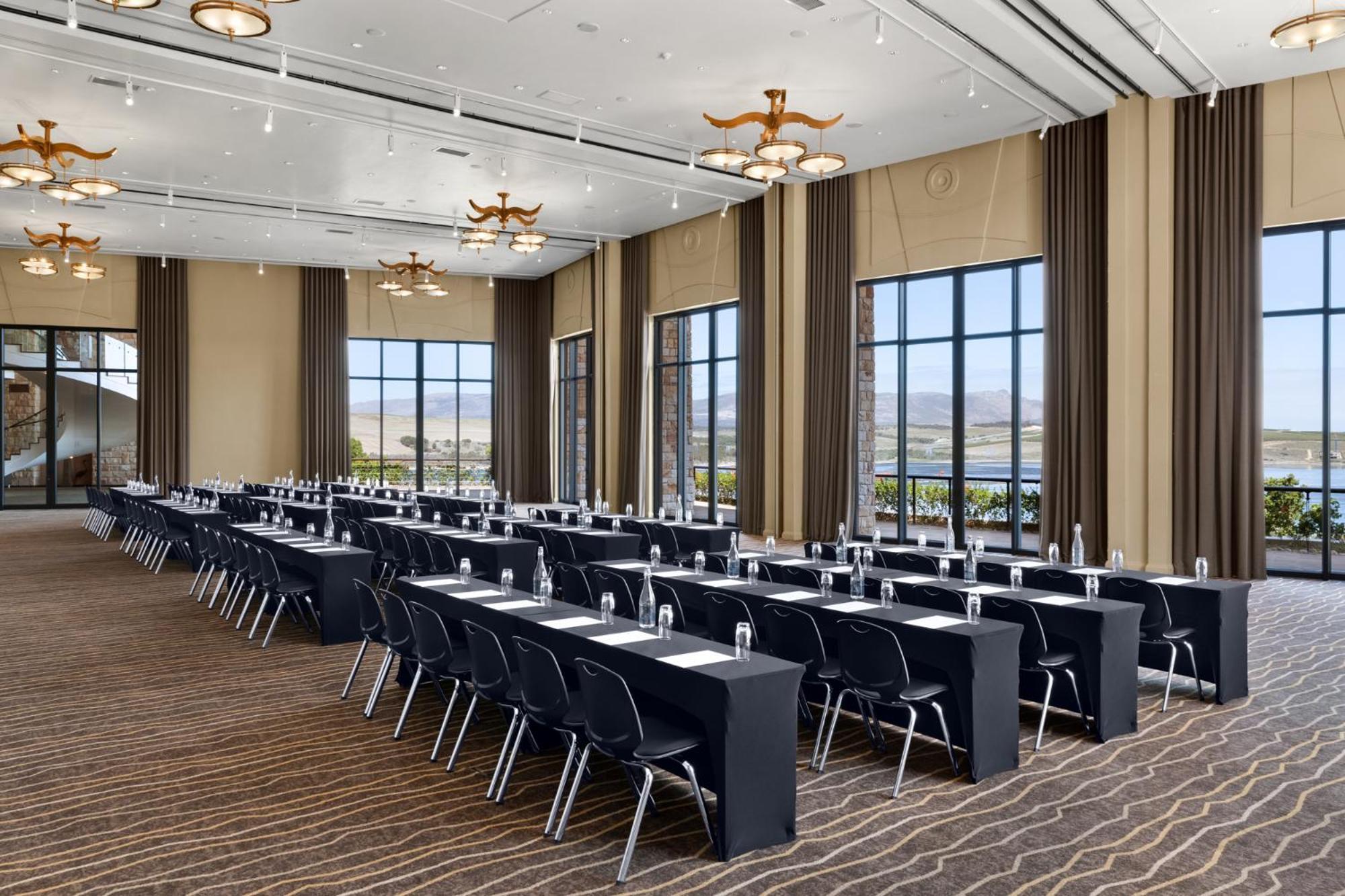 Arabella Hotel, Golf And Spa Hermanus Exterior photo The Westin Lake Las Vegas