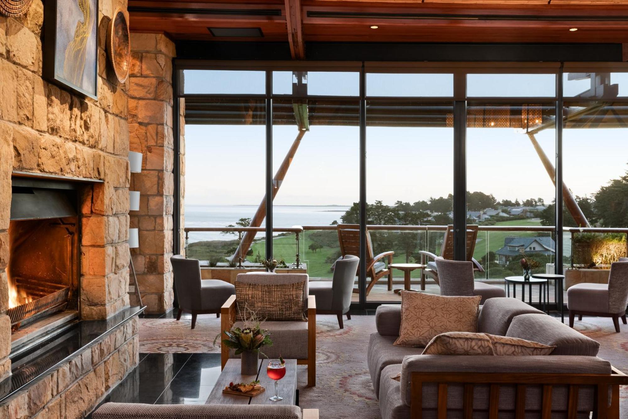 Arabella Hotel, Golf And Spa Hermanus Exterior photo The Living Room at The Inn at Spanish Bay