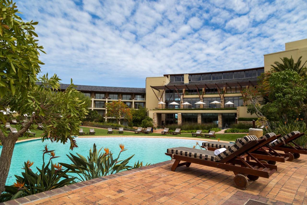 Arabella Hotel, Golf And Spa Hermanus Exterior photo The swimming pool at the hotel